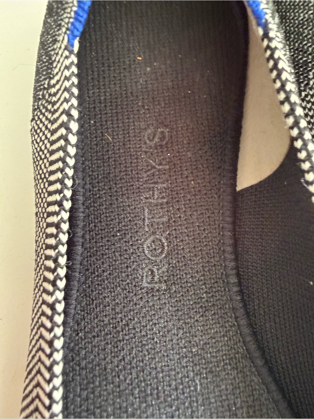 Rothy's The flat Round women size 7 Cap-Toe Ballet Flats in Gray and Black - Picture 3 of 8
